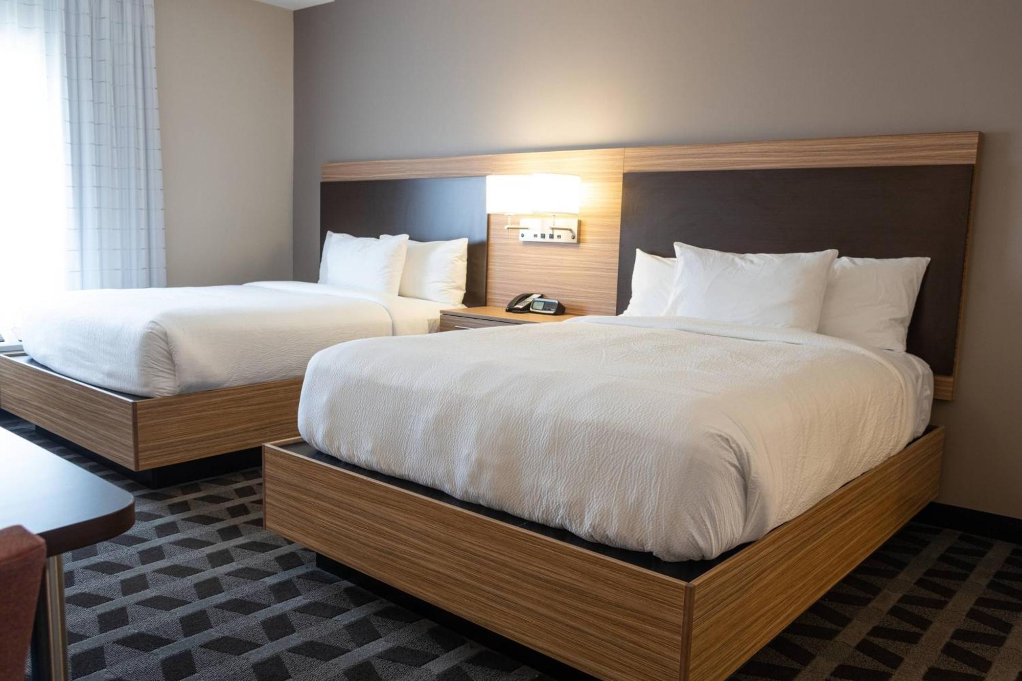 Towneplace Suites By Marriott Petawawa Buitenkant foto