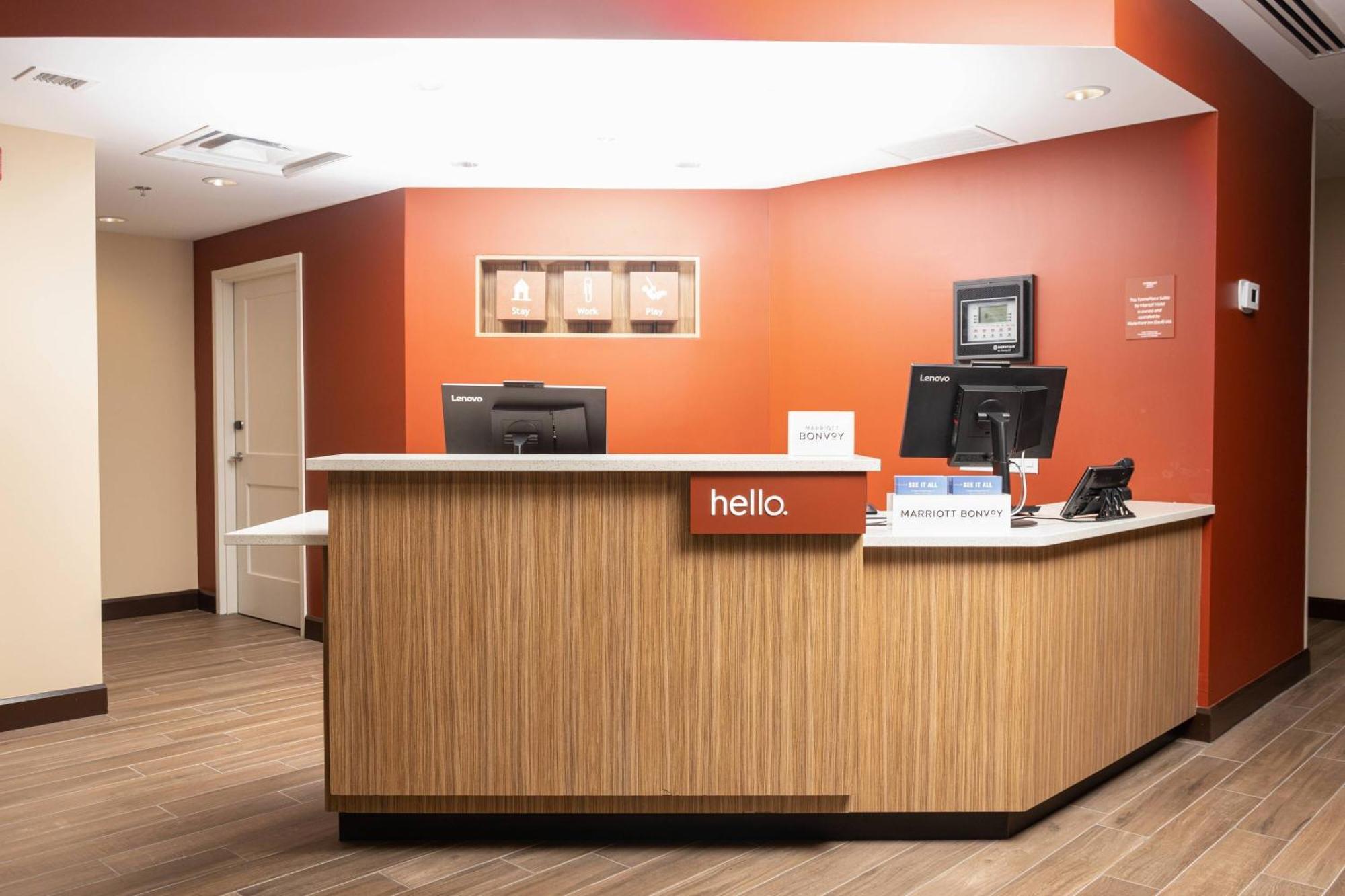 Towneplace Suites By Marriott Petawawa Buitenkant foto